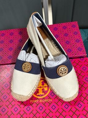 Tory Burch Cream Canvas Espadrille with Navy Band and Gold Logo